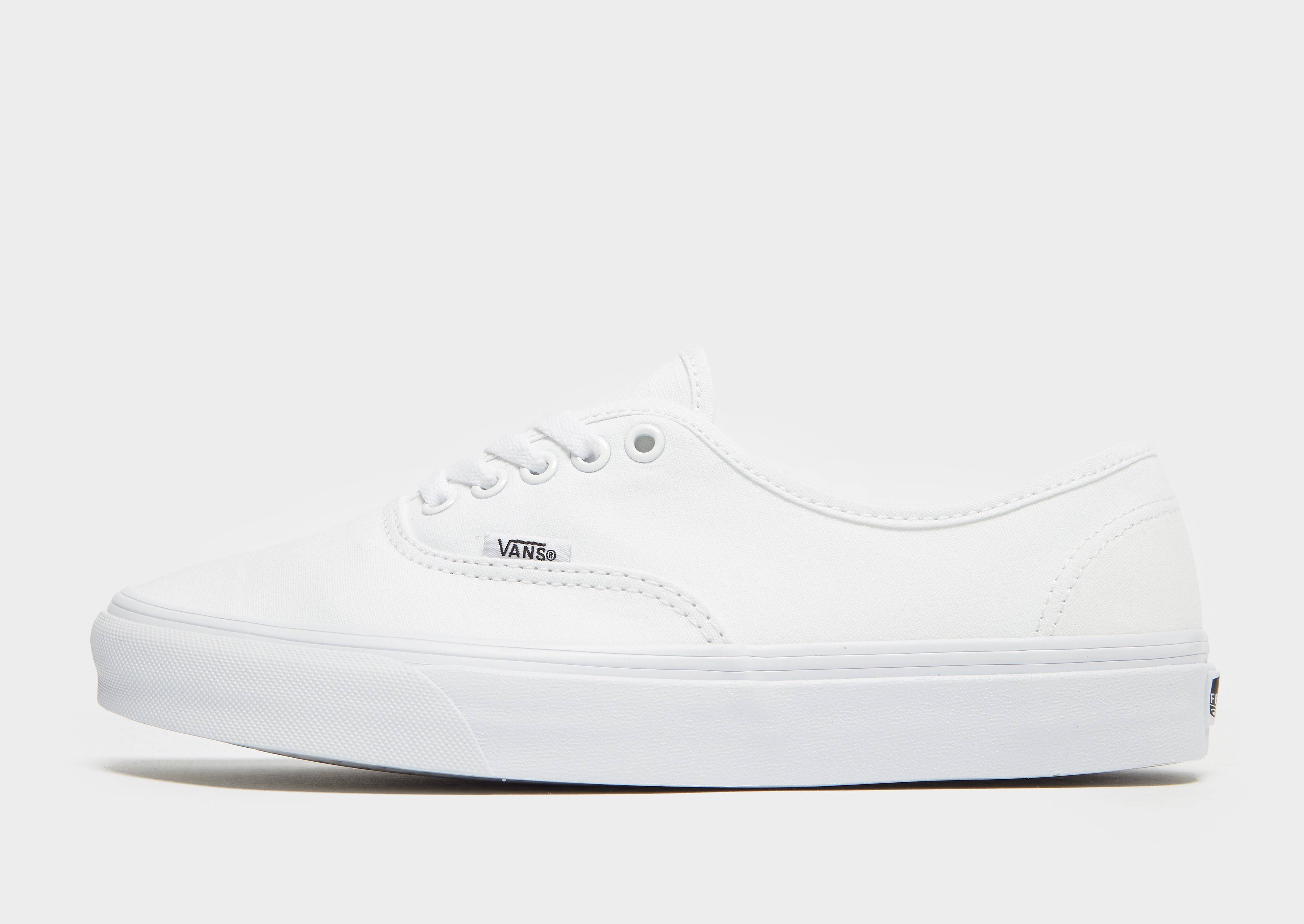 jdsports-se-535028-d2e24 jdsports-se-535028-d2e24