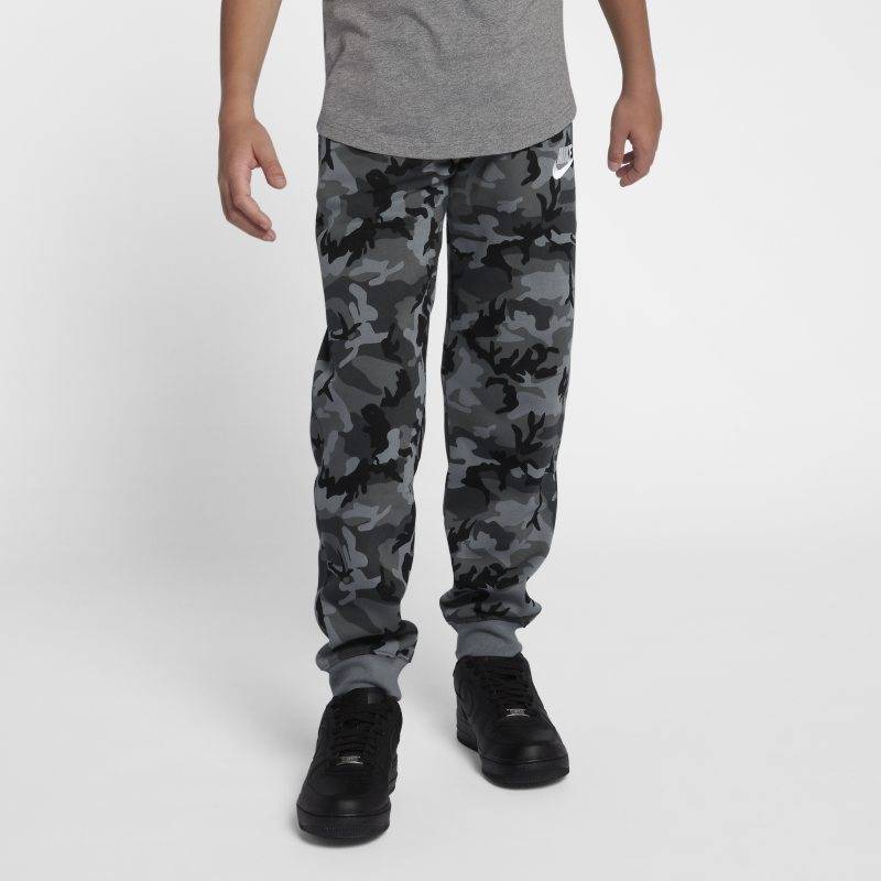 nike-se-8ae50b3bd144e7fdd302d87ded51144b