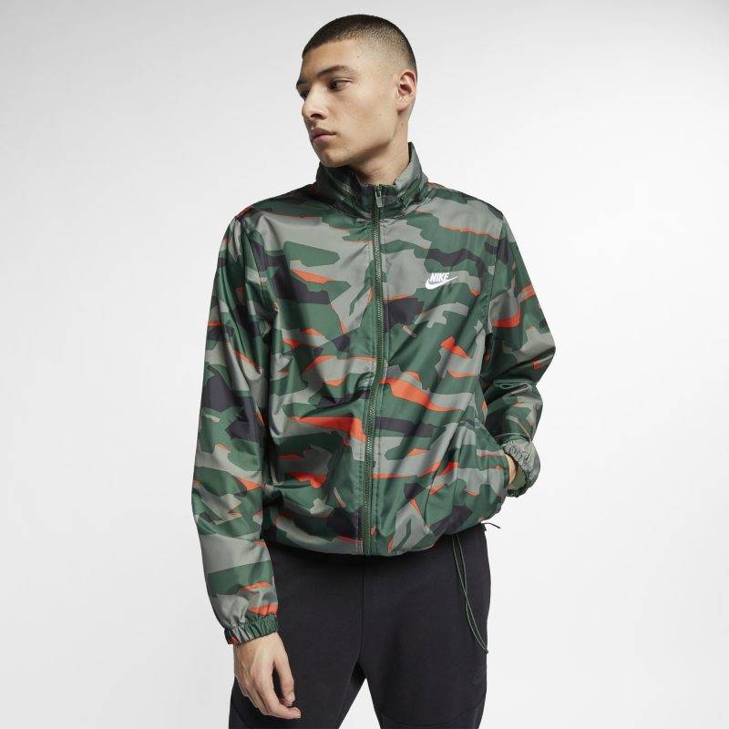 nike-se-b3d61fcaeaf57509919cbe532543309b